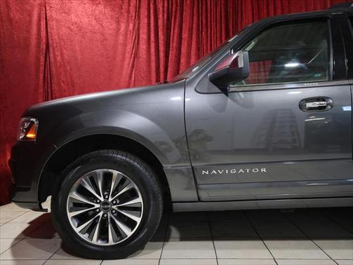 2016 Lincoln Navigator Select