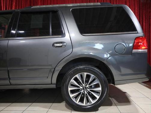 2016 Lincoln Navigator Select