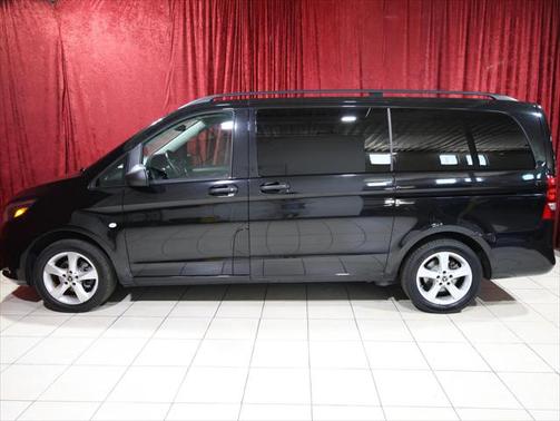 2018 Mercedes-Benz Metris Base