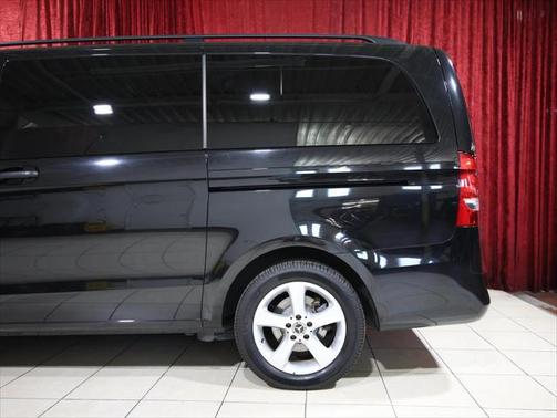 2018 Mercedes-Benz Metris Base