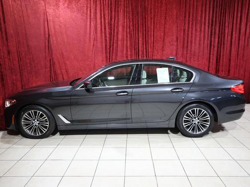 2017 BMW 530 530i Premium