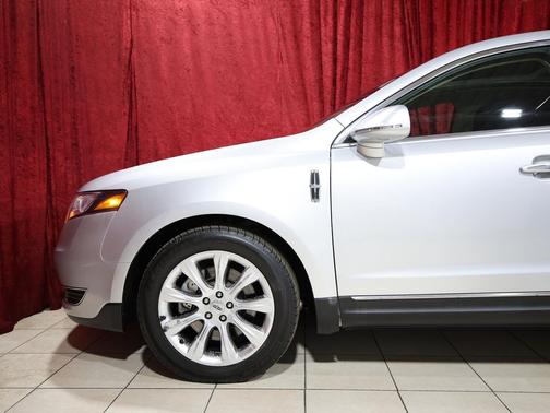 2019 Lincoln MKT Standard