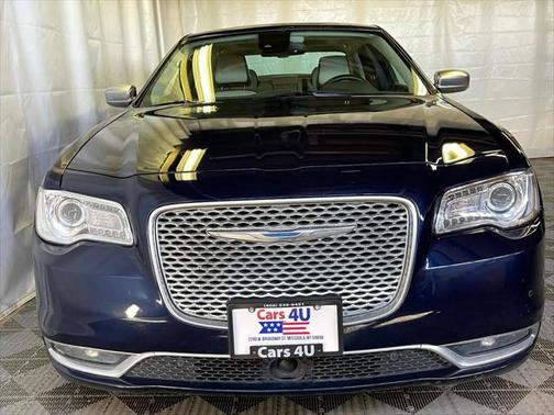2015 Chrysler 300C Platinum