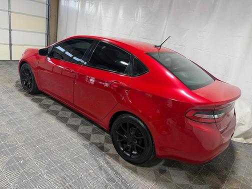 Redline 2 Coat Pearl 2013 Dodge Dart Base