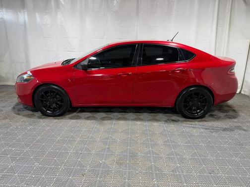 Redline 2 Coat Pearl 2013 Dodge Dart Base