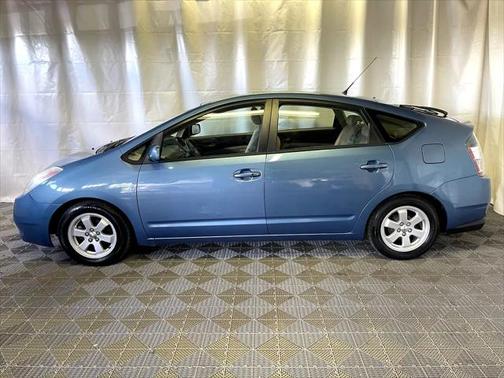 2005 Toyota Prius Base