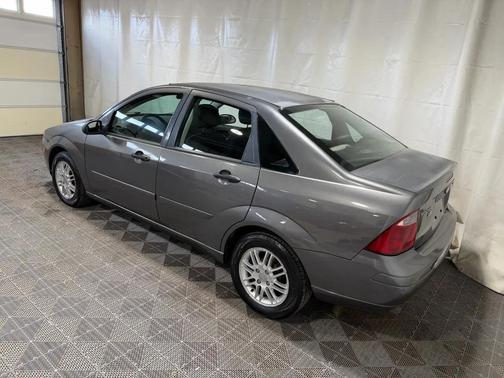 2006 Ford Focus ZX4 SES