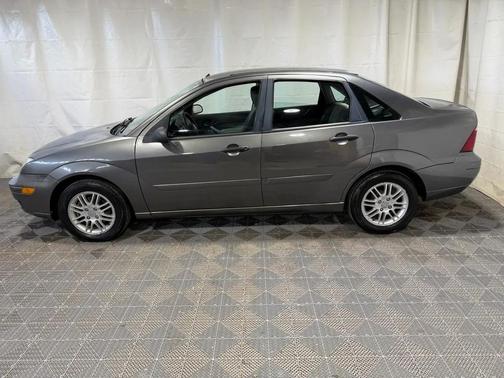 2006 Ford Focus ZX4 SES