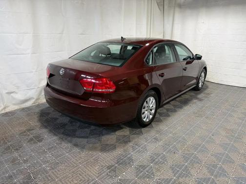 Burgundy 2014 Volkswagen Passat 2.5L Wolfsburg Edition