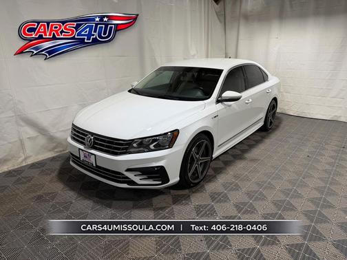 2017 Volkswagen Passat 1.8T R-Line w/Comfort