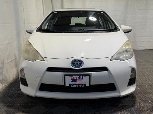 2013 Toyota Prius c Three