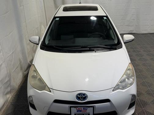 2013 Toyota Prius c Three