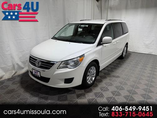 2012 Volkswagen Routan SE