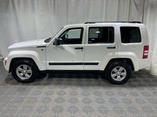 2010 Jeep Liberty Sport