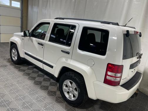 2010 Jeep Liberty Sport