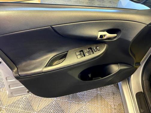 2009 Toyota Corolla S