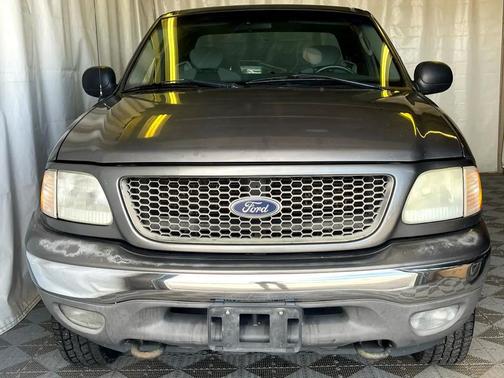 2004 Ford F-150 XLT SuperCab