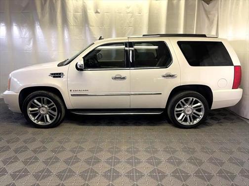 2008 Cadillac Escalade Base