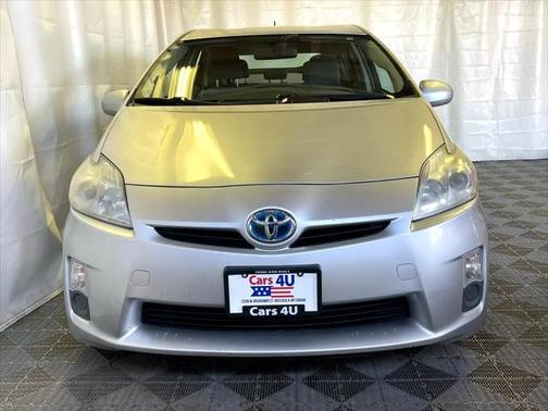 2010 Toyota Prius III