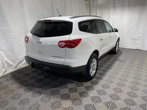 2011 Chevrolet Traverse LT