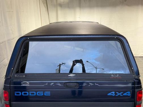 1994 Dodge Ram 1500 Reg Cab 119'' WB 4WD