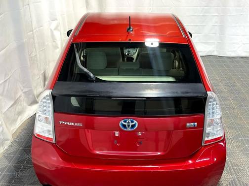 2011 Toyota Prius III