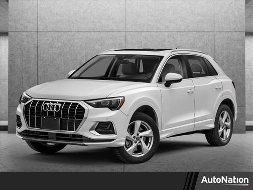2022 Audi Q3 45 S line Premium Plus