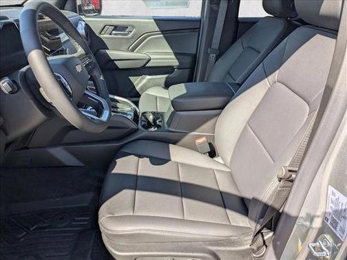 Sterling Gray Metallic 2026 Chevrolet Colorado LT