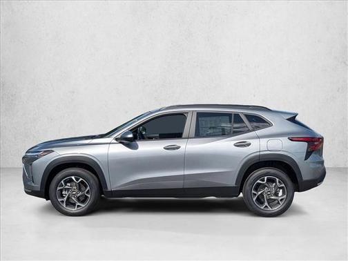 Sterling Gray Metallic 2026 Chevrolet Trax LT