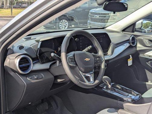 Sterling Gray Metallic 2026 Chevrolet Trax LT