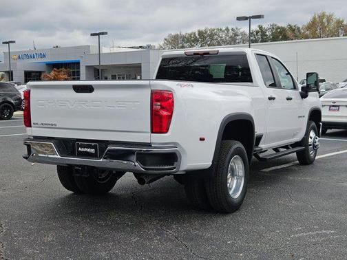 2025 Chevrolet Silverado 3500 WT