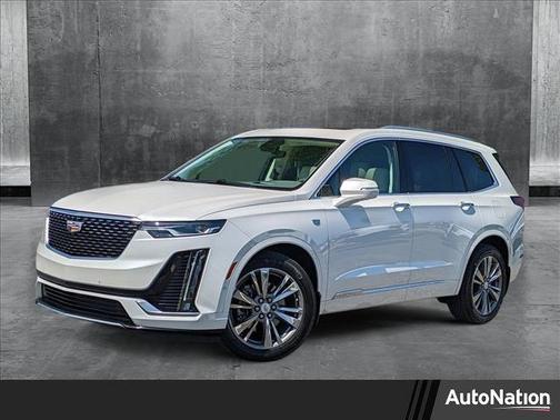 2022 Cadillac XT6 Premium Luxury FWD