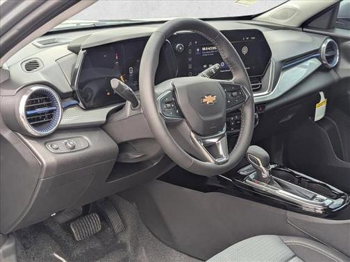 Sterling Gray Metallic 2026 Chevrolet Trax LT