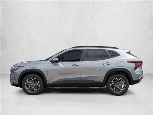 Sterling Gray Metallic 2026 Chevrolet Trax LT