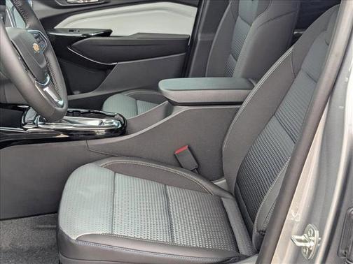 Sterling Gray Metallic 2026 Chevrolet Trax LT