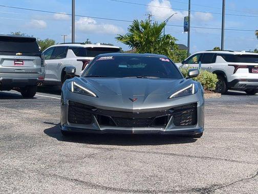 Hypersonic Gray Metallic 2024 Chevrolet Corvette Z06