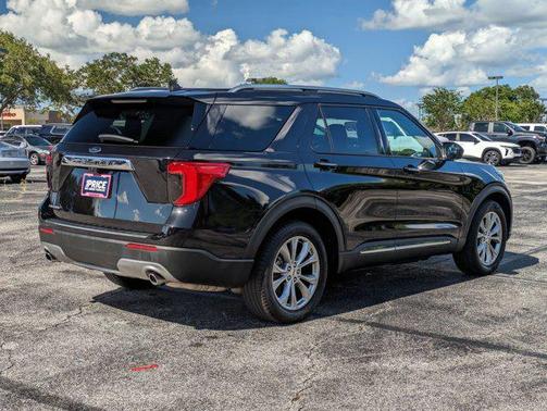2023 Ford Explorer Limited