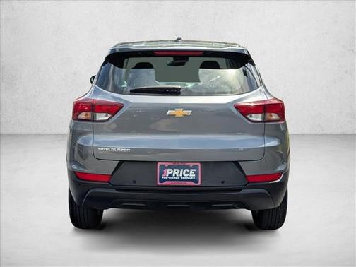 Satin Steel Metallic 2022 Chevrolet Trailblazer LS