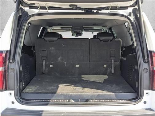Summit White 2020 Chevrolet Suburban LT