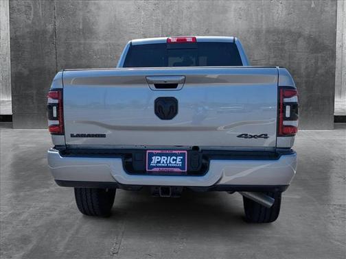 2024 RAM 2500 Laramie Crew Cab 4x4 6'4' Box