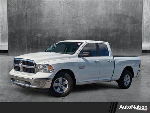 2017 RAM 1500 SLT