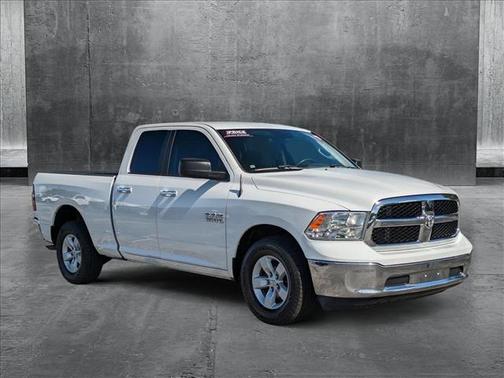 2017 RAM 1500 SLT