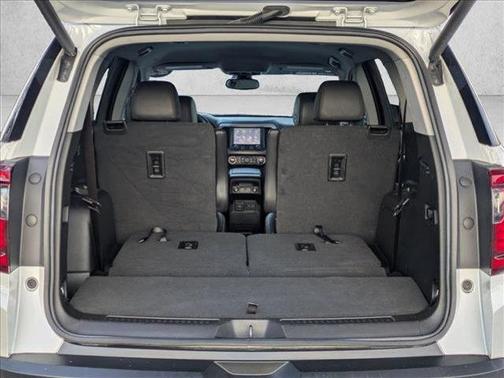 2023 GMC Acadia AWD AT4