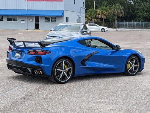 2021 Chevrolet Corvette Stingray w/2LT