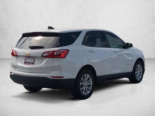 Summit White 2019 Chevrolet Equinox LS