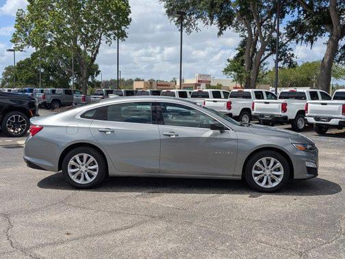 Sterling Gray Metallic 2023 Chevrolet Malibu FWD 1LT