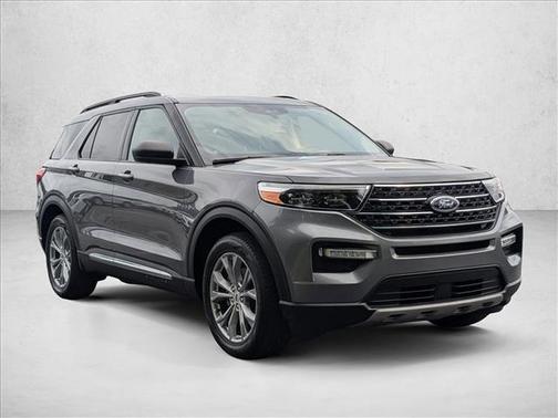 CARBONIZED GRAY METALLIC 2021 Ford Explorer XLT