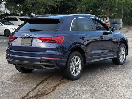 Navarra Blue Metallic 2025 Audi Q3 Premium 45 TFSI S line quattro Tiptronic