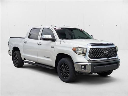 2018 Toyota Tundra SR5