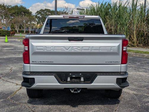 2020 Chevrolet Silverado 1500 Custom